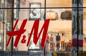 H&M introduces AI-generated model ‘twins’ in bold fashion statement